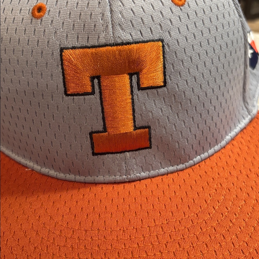 Nike University of Texas Team hat UT Longhorn vintage football Fitted 7 1/2 - Picture 2 of 9